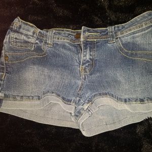 🔥FREE🔥Blue jean shorts